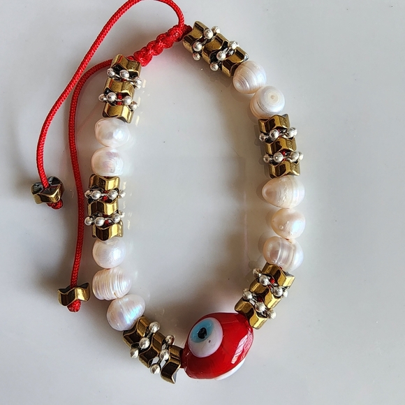 Evil Eye Beaded Bracelet with Pearls and Red Cord - Picture 4 of 4